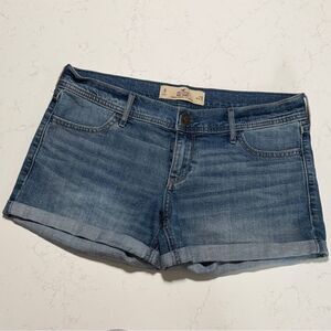 Hollister Midi Shorts. Denim Blue Women's Shorts.  Size 9
